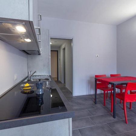 Papavero Apartment - Affitti Brevi Italia Лекко Екстер'єр фото