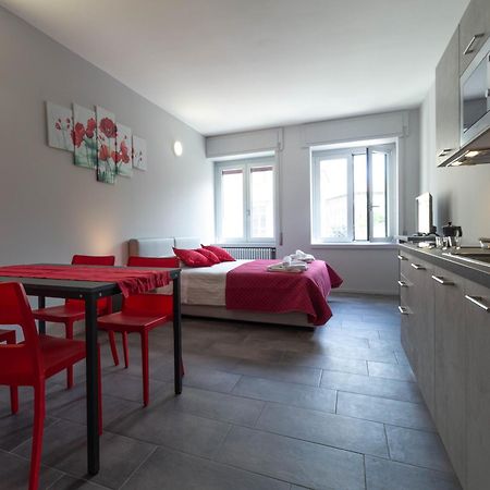 Papavero Apartment - Affitti Brevi Italia Лекко Екстер'єр фото