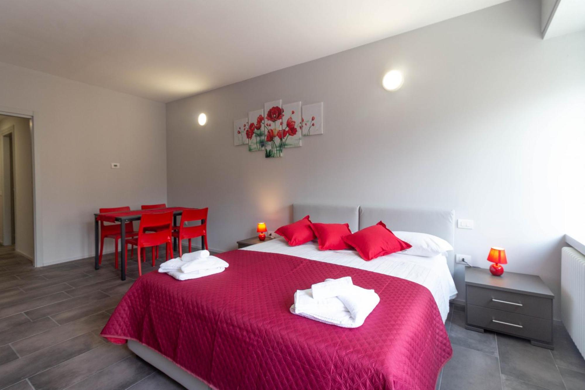 Papavero Apartment - Affitti Brevi Italia Лекко Екстер'єр фото